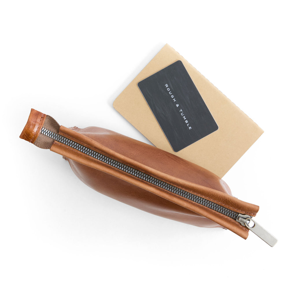EDC wallet in premium saddle