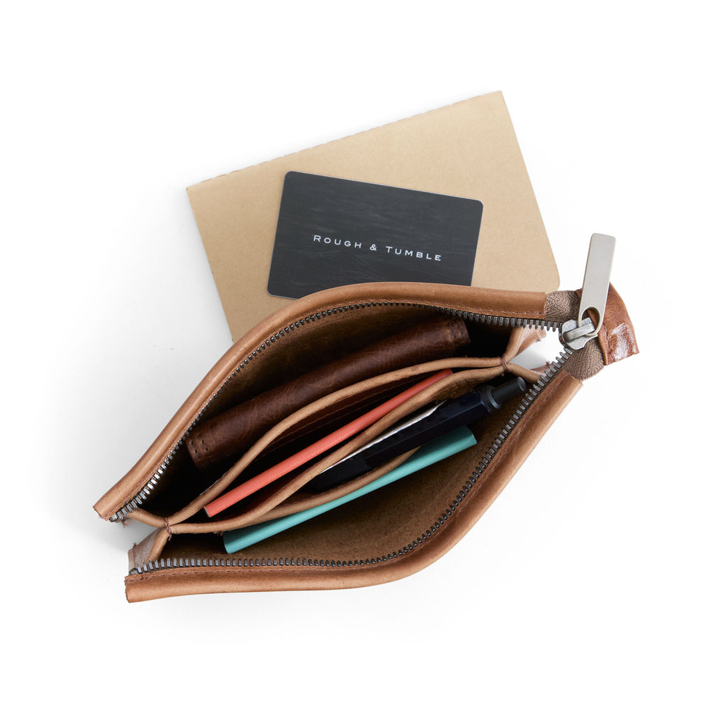 EDC wallet in premium saddle