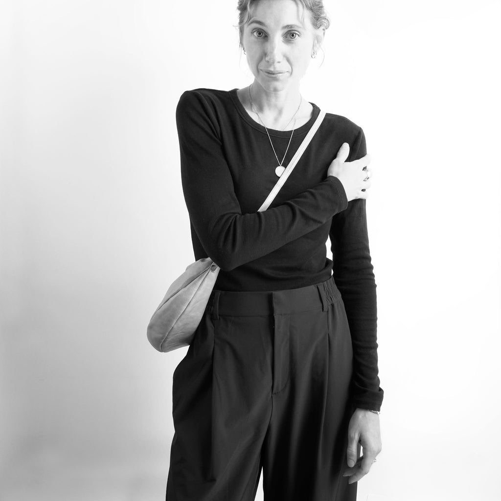 model with luna large