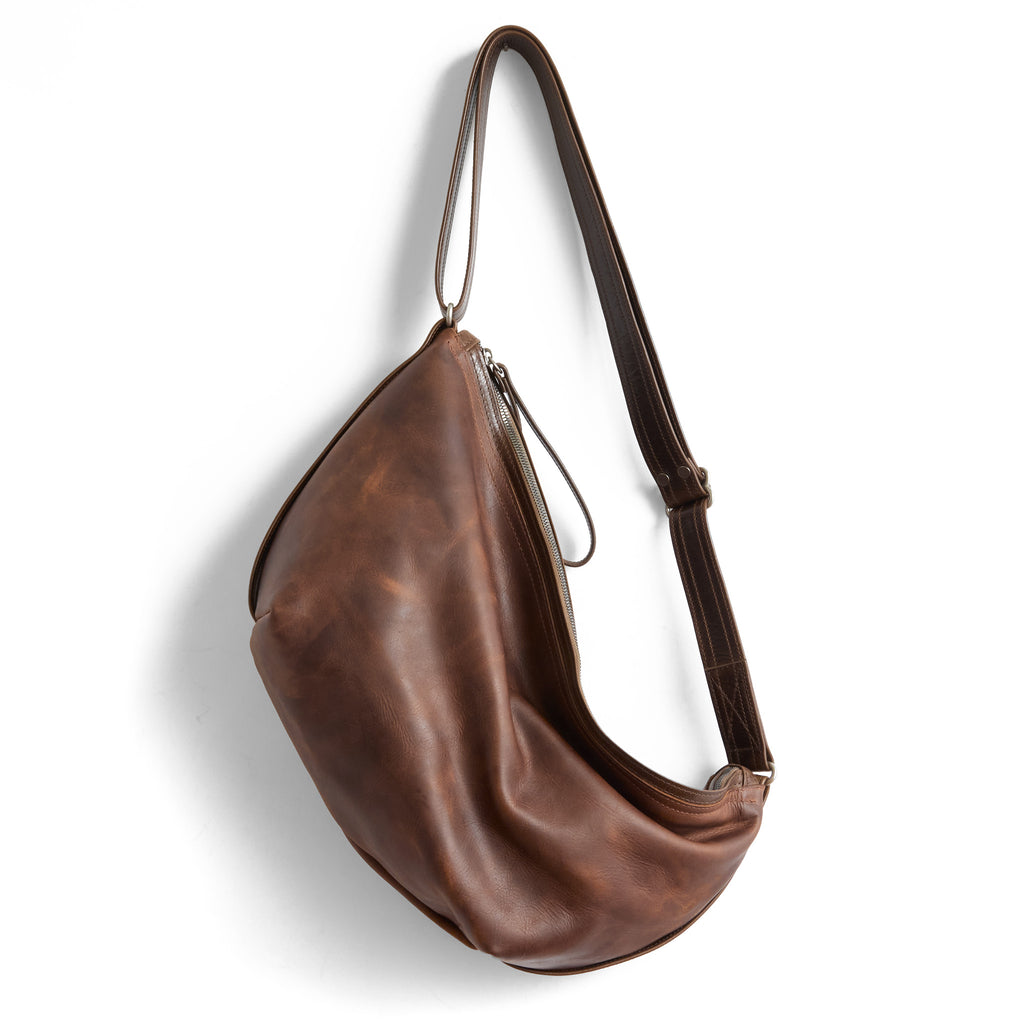 beau duffel in pure saddle