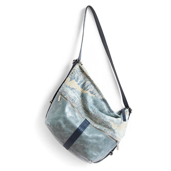 CDZ687 | Carrie | Connecticut | City Safari Double Zip - Large