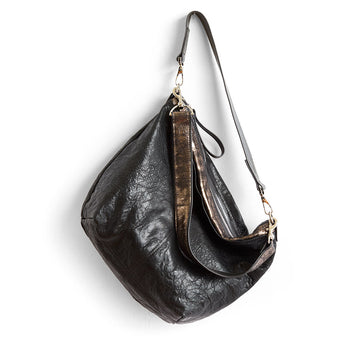 HBP238 | Ann | New York | Hobo - Medium