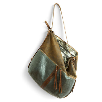 CDZ700 | Amanda | Vermont | City Safari Double Zip - XL