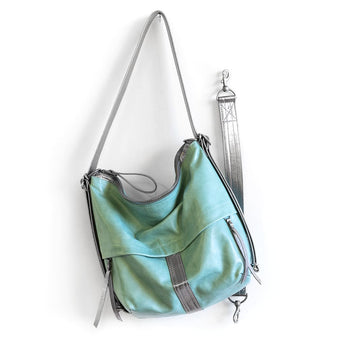 CDZ335 | Leigh | Texas | City Safari Double Zip - Medium