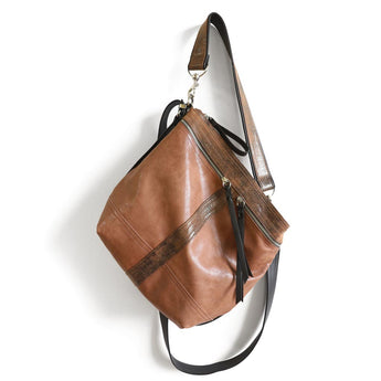 VTG623 | Abbie | Alaska | Vintage Hobo Double Zip - Small