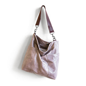 LTS017 | Amanda | Lotus - Small