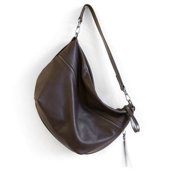 DFL162 | Amy | Maryland | Single Zip Duffel - Medium