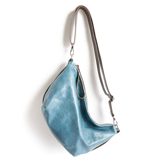 DFL493 | Amy | Illinois | Duffel - Small