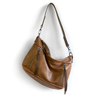 SBW246 | Amy | Maryland | Subway Double Zip - Medium