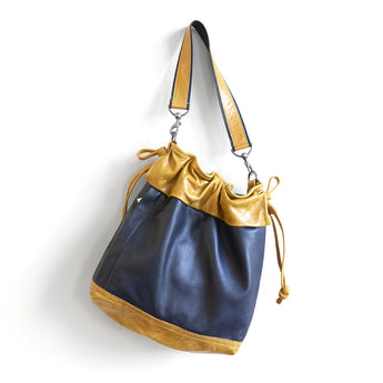VZC004 | Amy | Vertical Zip Cinch - Medium
