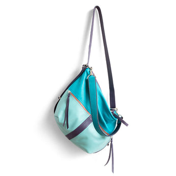 CDZ627 | Ann | Maine | City Safari Double Zip - Large