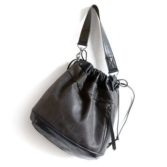 TRN307 | Anna | New Jersey | Train Pack Vertical Zip - Large