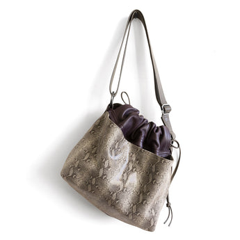 BOR249 | April | Arizona | Borough (substitute: hoop adjustable strap)