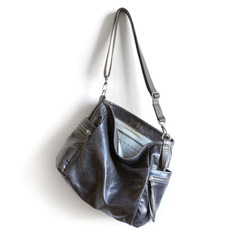 PLB623 | Auvie | Pillow Multi Pocket (strap design change request)