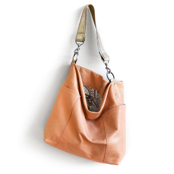 LTS055 | Beth | Wisconsin | Lotus - lined - Large
