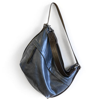 DFL145 | Beth | Wisconsin | Single Zip Duffel - Large
