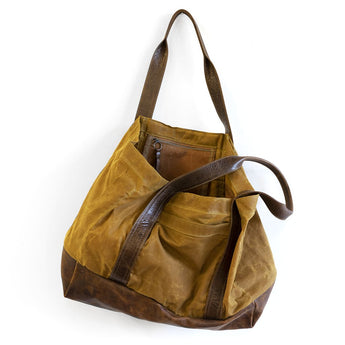 ASH002 | Brenda | Massachusetts | Cape Tote