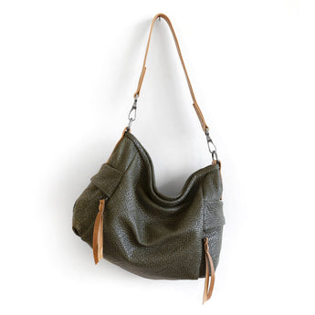 PLB415 | Carissa | New Hampshire | Pillow Bucket - Small
