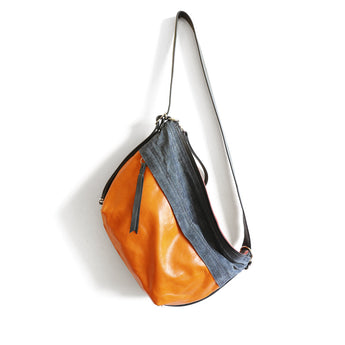 DFL347 | Carrie | Illinois | Duffel - Small