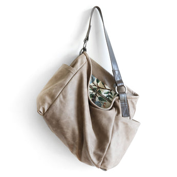 PLB322 | Chelsee | Indiana | Pillow Bucket Hoop