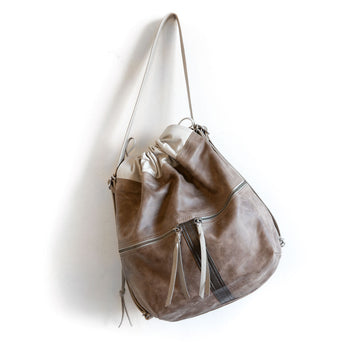 TRN197 | Cherryl | Hawaii | Train Pack Double Zip