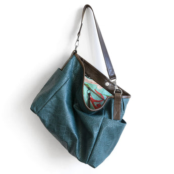 PLB431 | Cheryl | California | Pillow Bucket