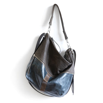 CDZ277 | Chris | Washington | City Safari Double Zip - Large