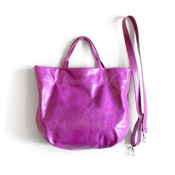 TTS006 | Chris | Jade Tote