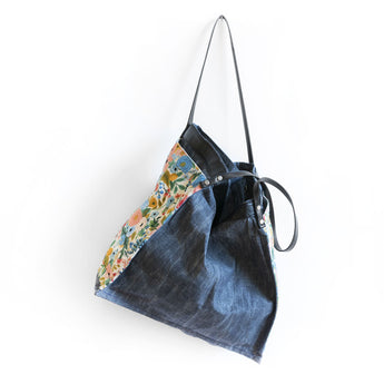 TTS024 | Christine | Connecticut | Freeport Tote