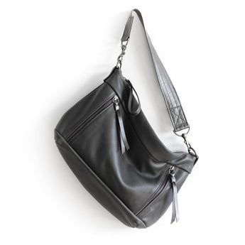 SBW173 | Christy | California | Subway Double Zip - Medium