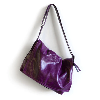 LBB020 | Clara | Nebraska | Zip Top Messenger