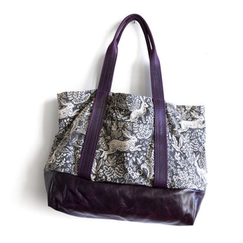 ASH032 | Clara | Nebraska | Cape Tote - Large