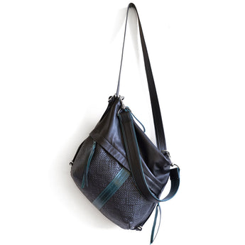 CDZ416 | Dara | California | City Safari Double Zip - Small
