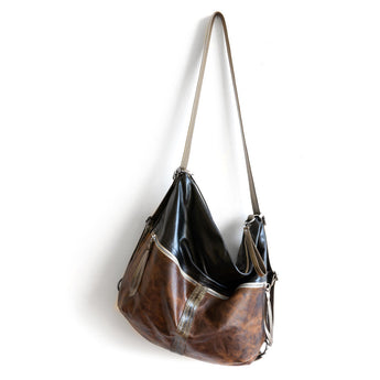 CDZ379 | Dayna | Canada | City Safari Double Zip Hoop - XL