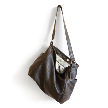 PLB351 | Deborah | Washington | Pillow Bucket Hoop