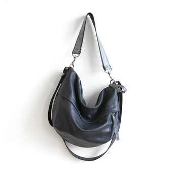 DFL036 | Deborah | Single Zip Duffel - Medium