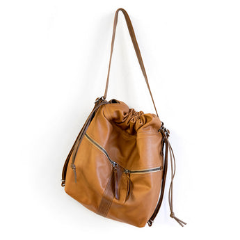 TRN031 | Deborah | Train Pack Double Zip - Medium