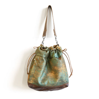 VZC001 | Deborah | Vertical Zip Cinch - Medium