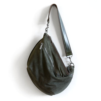 DFL263 | Dianne | Virginia | Single Zip Duffel - Small