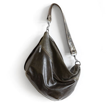 DFL269 | Dianne | Virginia | Single Zip Duffel (custom strap request) - Medium