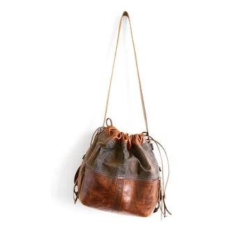 TRN392 | Eliza | Georgia | Train Double Zip Hoop - Large