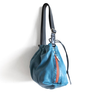 BOR318 | Emily | Massachusetts | Borough Double Zip