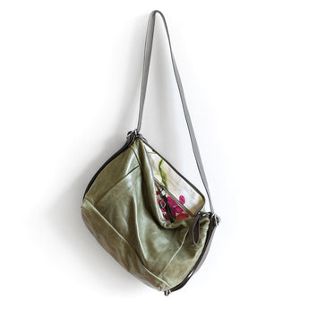 SBW196 | Emily | Illinois | Subway Double Zip - Medium