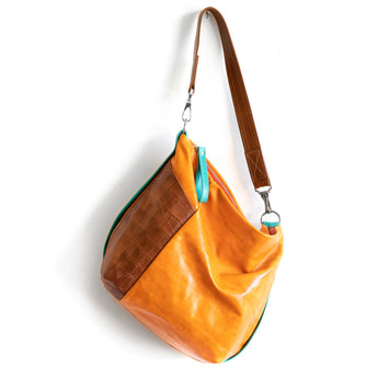 HBP063 | Grace | California | Hobo Satchel - Small