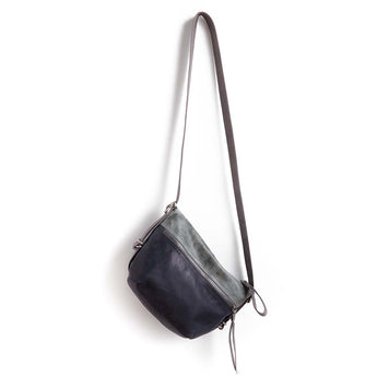 DFL521 | Gretchen | Wisconsin | Tiny Duffel