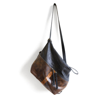 CDZ475 | Jane | California | City Safari Double Zip Hoop - XL