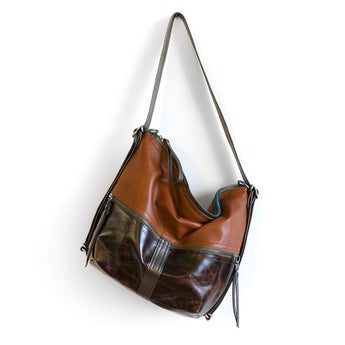 CDZ365 | Jared | Maine | City Safari Double Zip - Medium