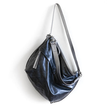DFL138 | Jennifer | Virginia | Single Zip Duffel - Medium