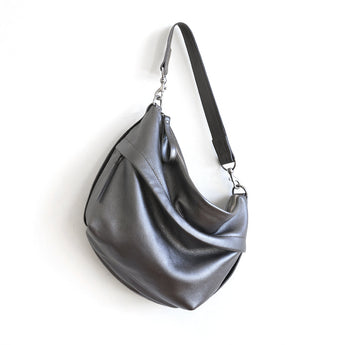 DFL044 | Jennifer | Single Zip Duffel - Medium