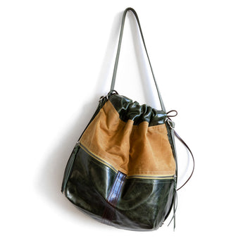 TRN210 | Jennifer | Ohio | Train Pack Double Zip - Large